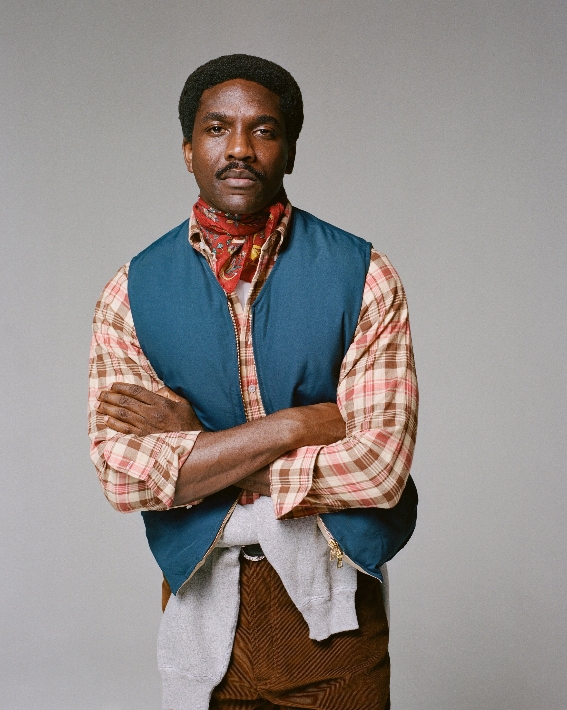 DOWN VEST 1 VINTAGE COTTON サイズ2 Blue and Ecru Cotton-Nylon Reversible Down Vest – Drakes US