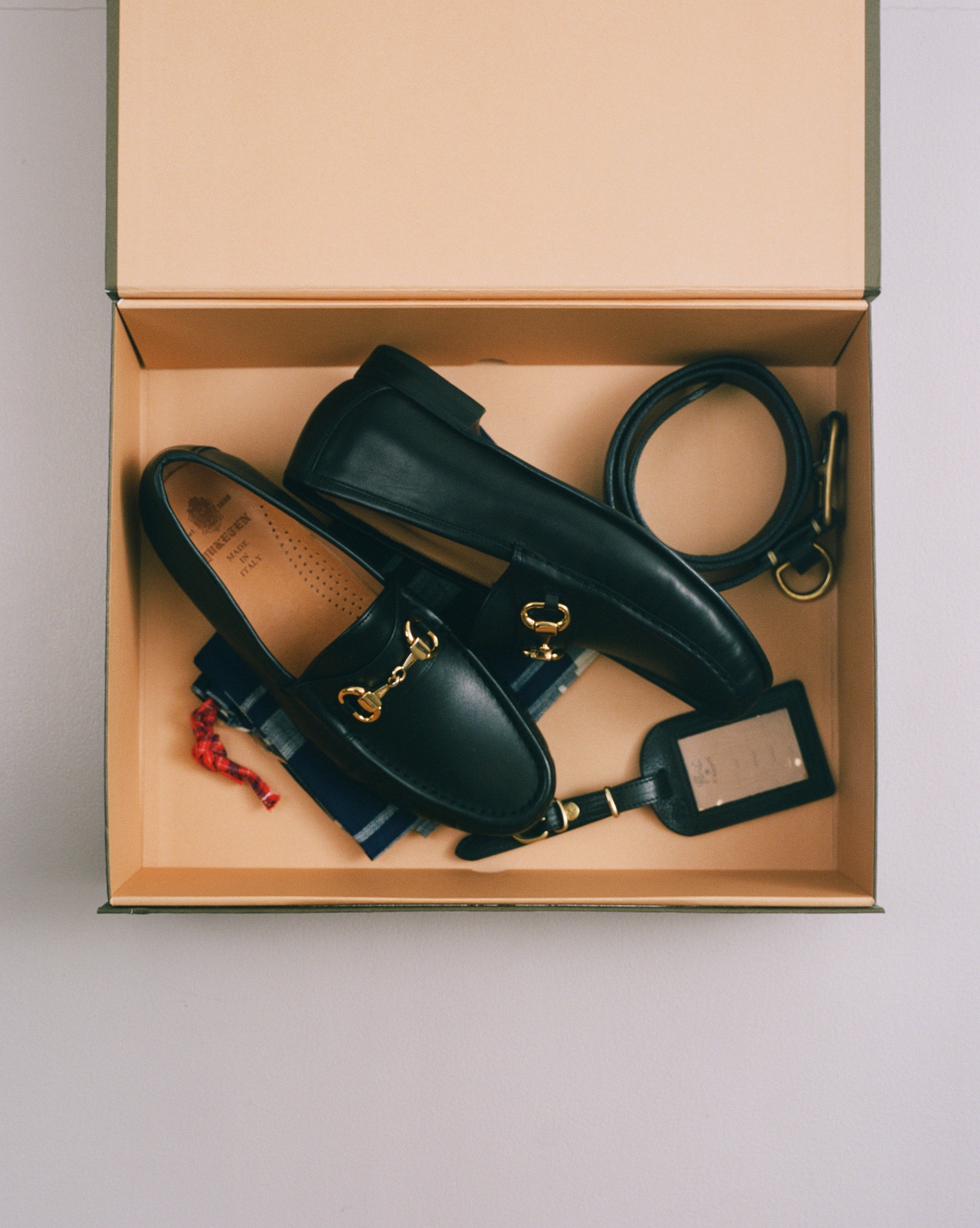 Festive Gifting – Drakes US
