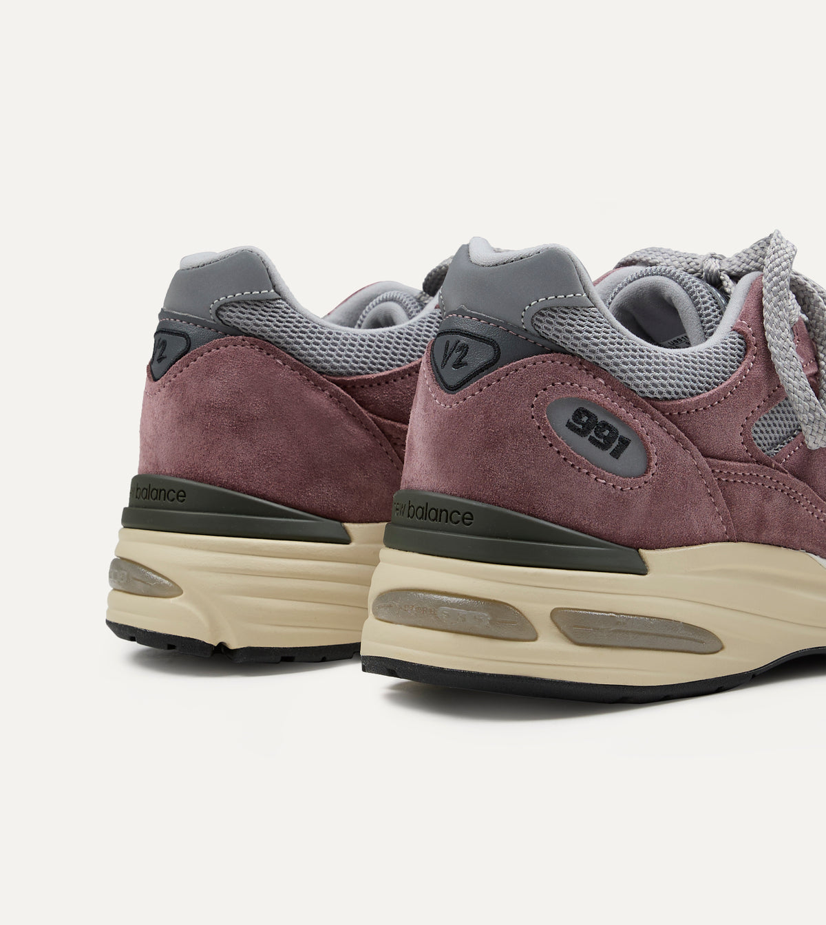 New Balance 'Elevated Essentials' Rose Taupe Made in UK 991v2 Trainers