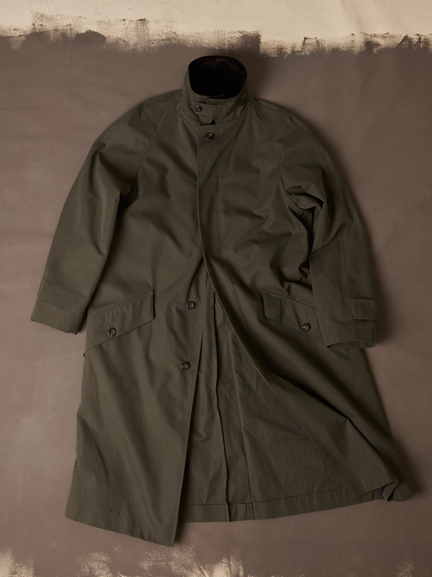 Olive Cotton Raglan Mac