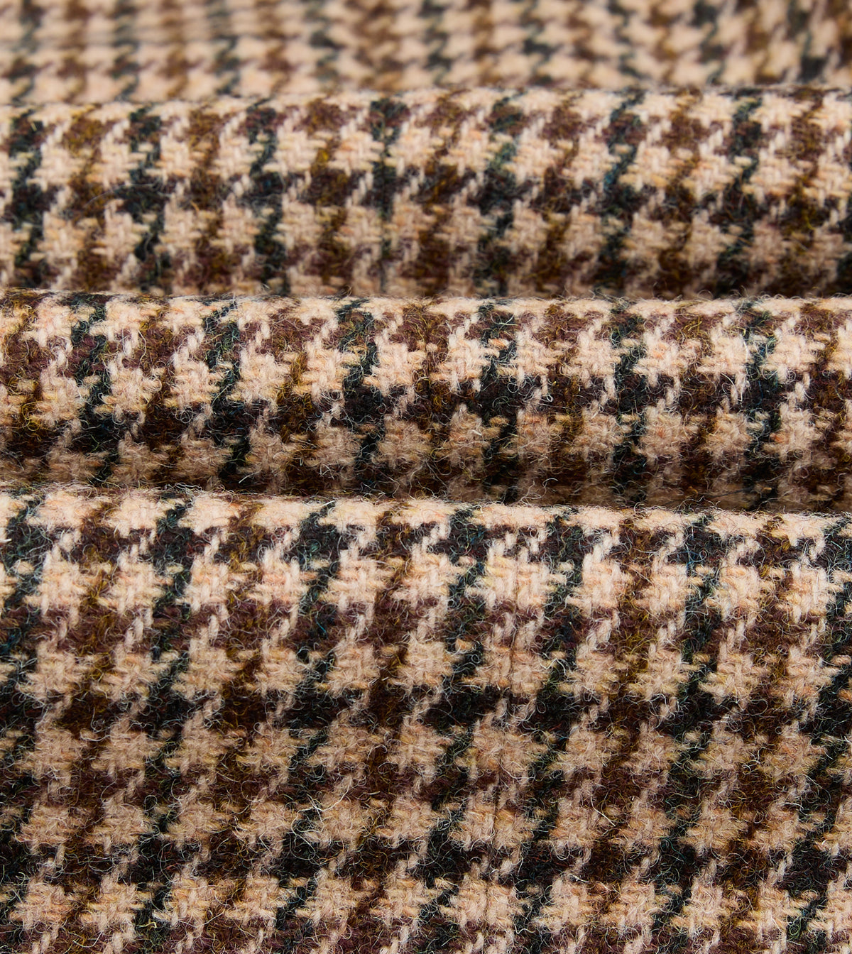 Brown and Ecru Houndstooth Harris Tweed® Blazer