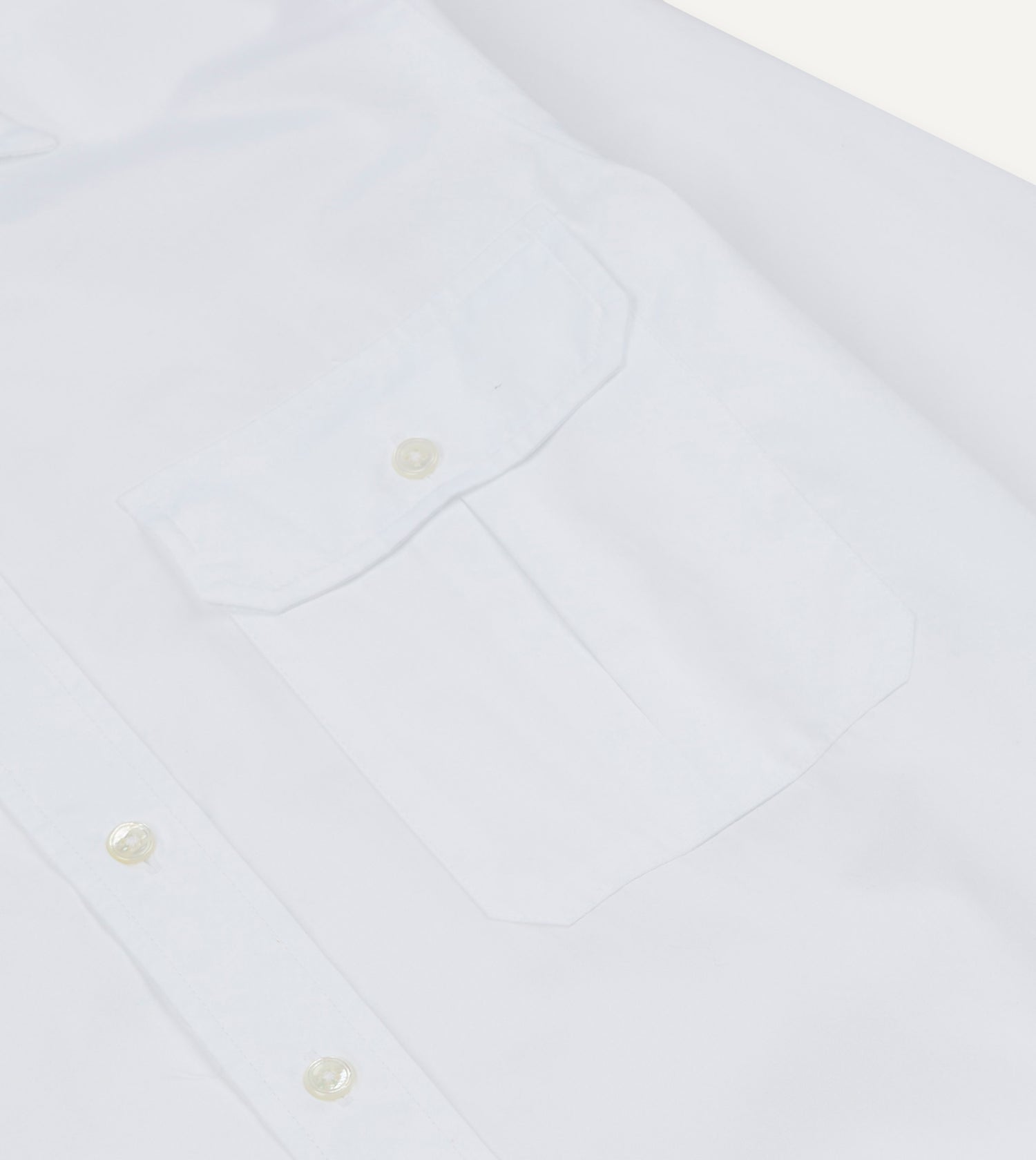 White Long Point Collar Flap Pocket Poplin Shirt