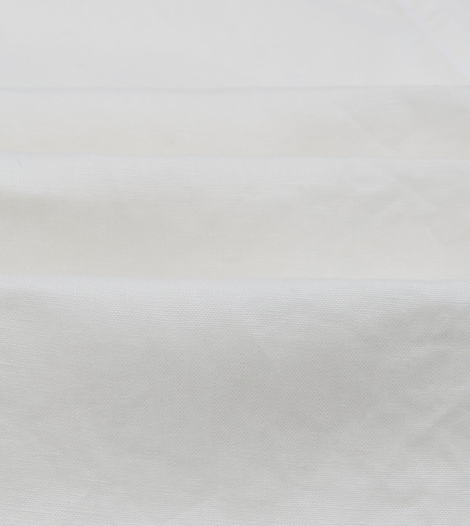 White Linen Two-Pocket Long Point Collar Work Shirt
