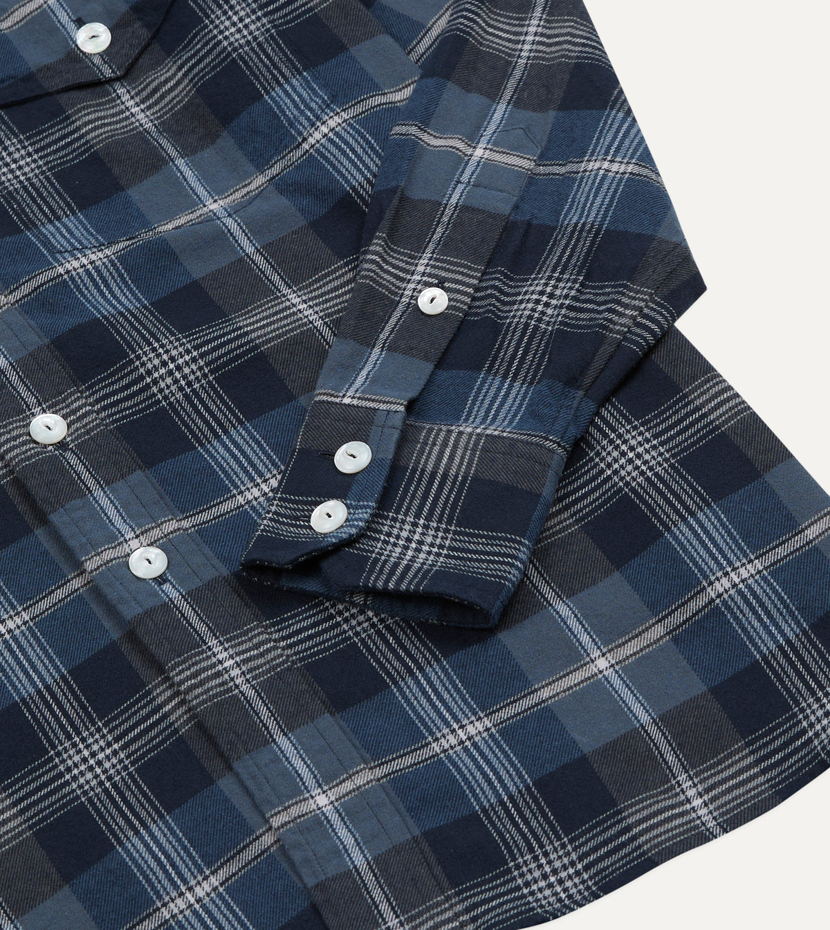 Navy Check Cotton Two-Pocket Long Point Collar Work Shirt
