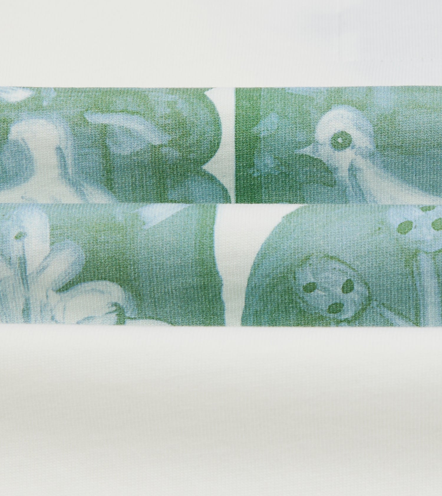 Antique White 'Tile' Print Short-Sleeve Hiking T-Shirt