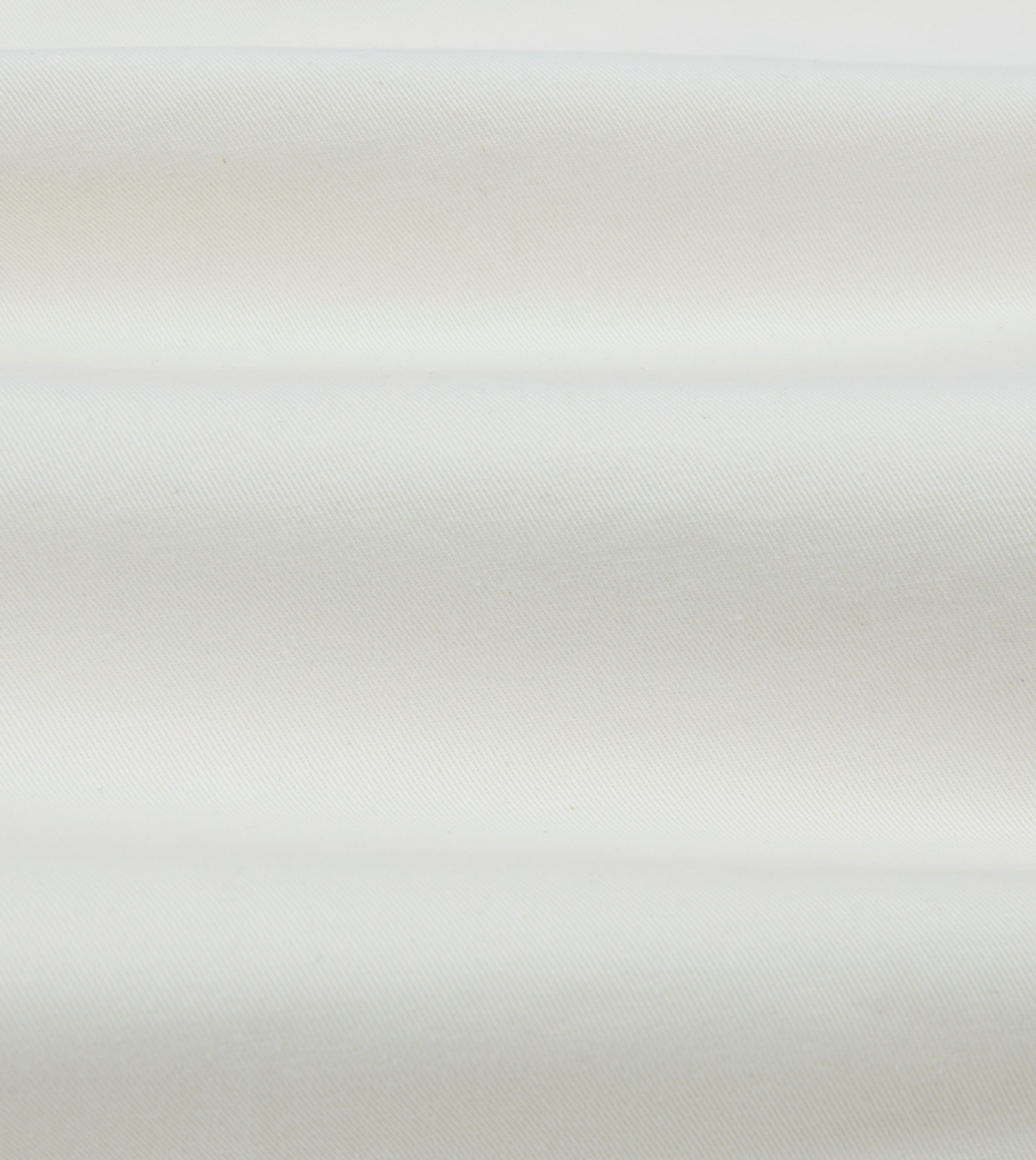 Washed Ecru Cotton Twill Single-Pleat Shorts