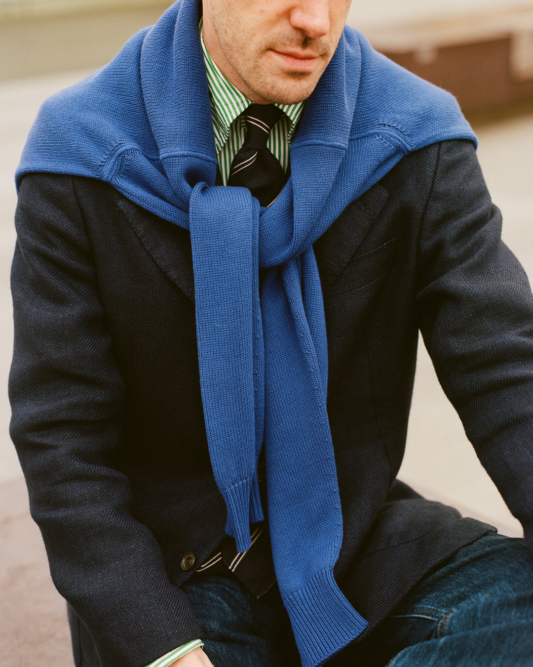 Navy Linen Blazer