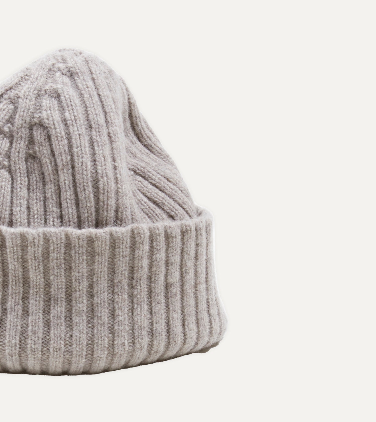 Light Grey Lambswool Ribbed Knit Cap