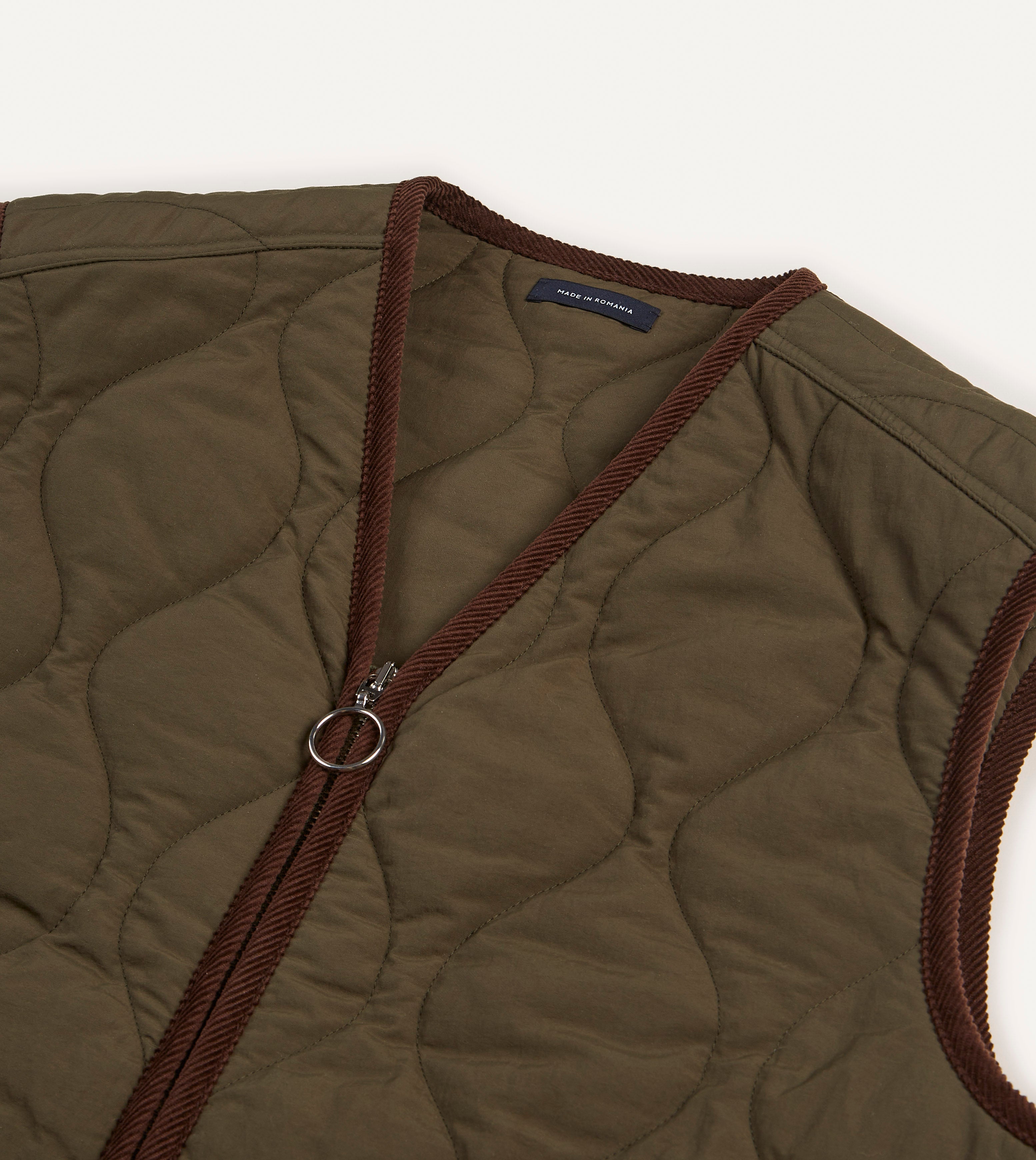 Olive Quilted Nylon Zip Vest – Drakes US